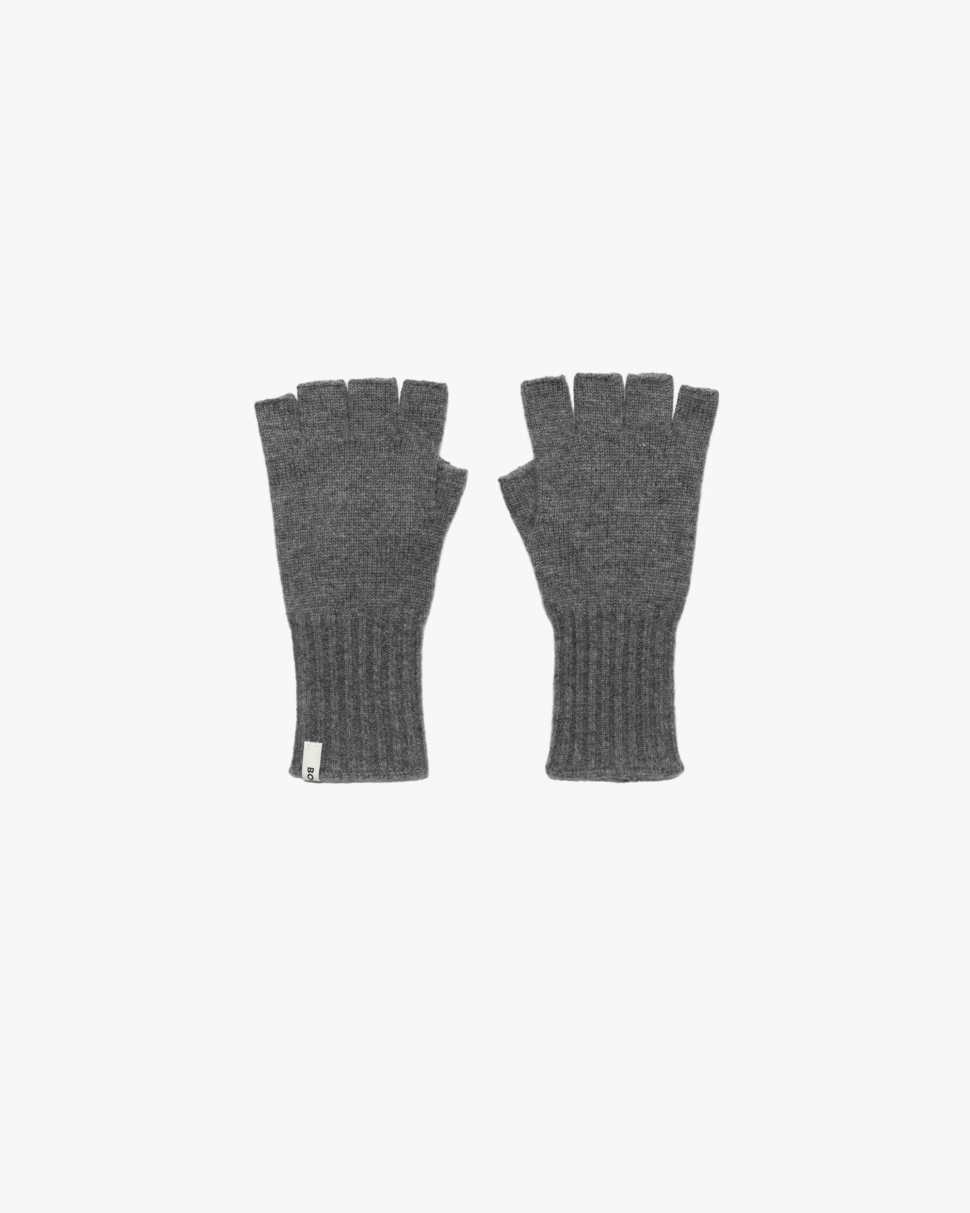 FINGERLESS GLOVES – Graphpaper