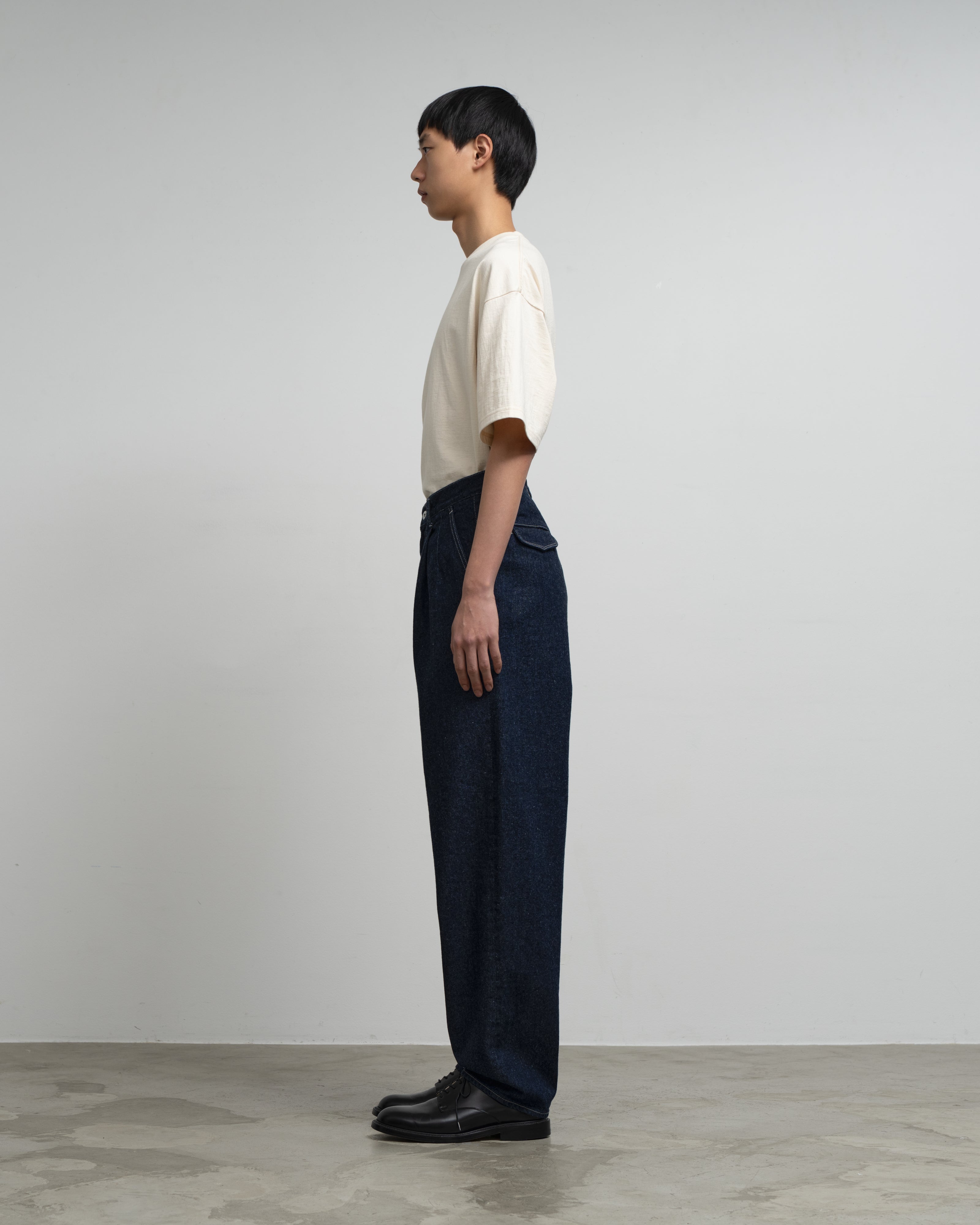 Recycled Cotton Denim Two Tuck Tapered Pants – Graphpaper