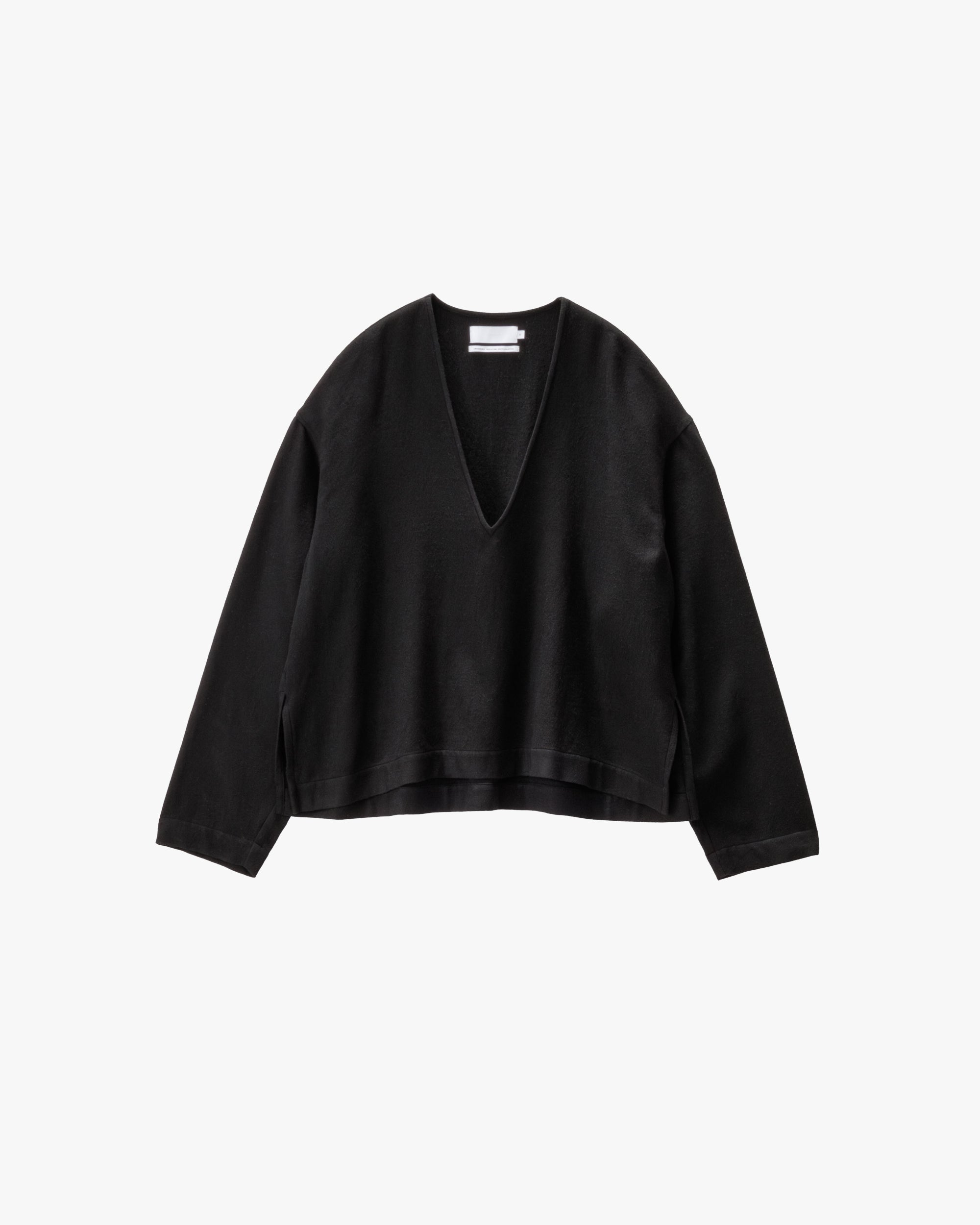 Extra Fine Wool Viyella V Neck Blouse – Graphpaper