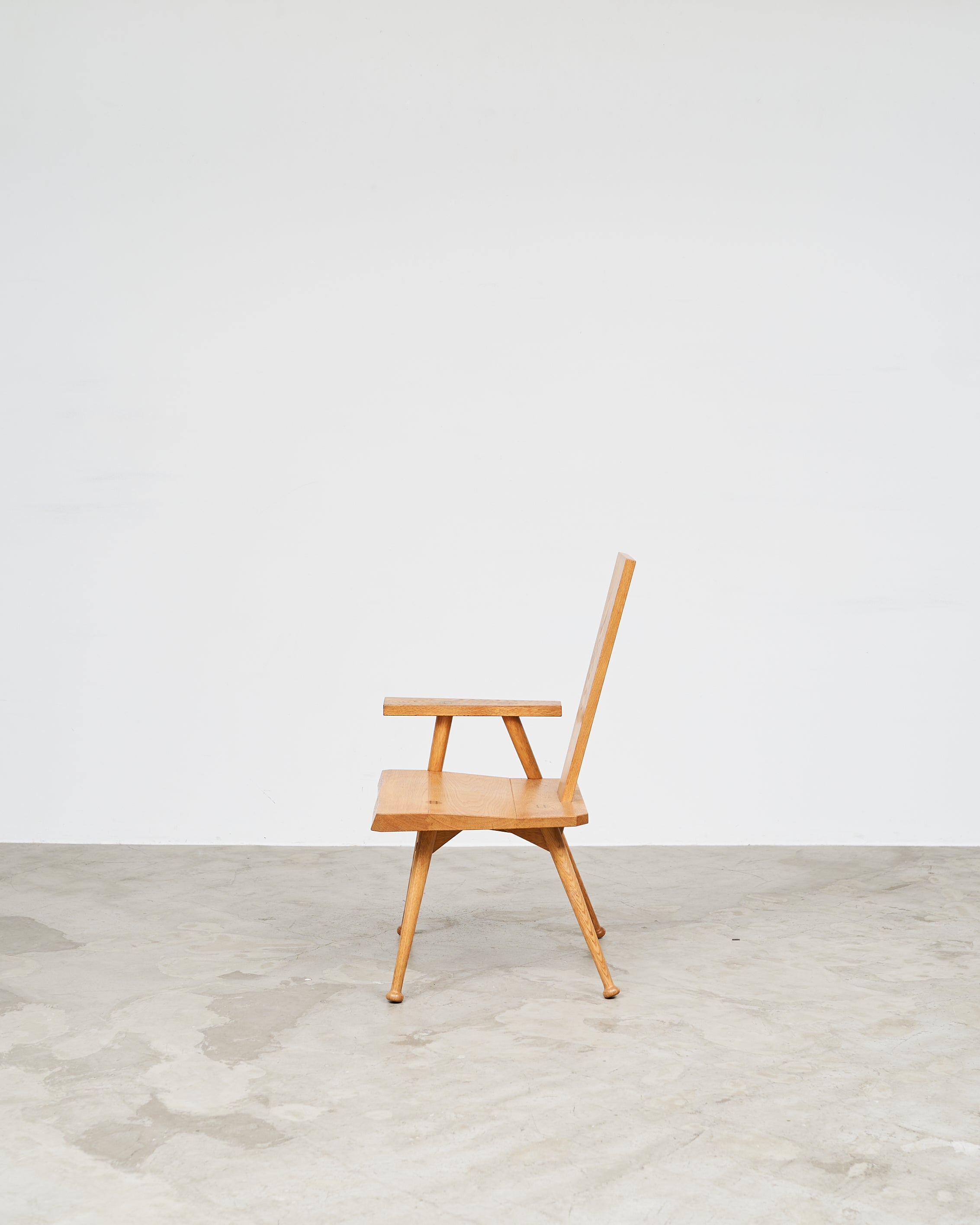 Vintage Lounge Arm Chair – Graphpaper