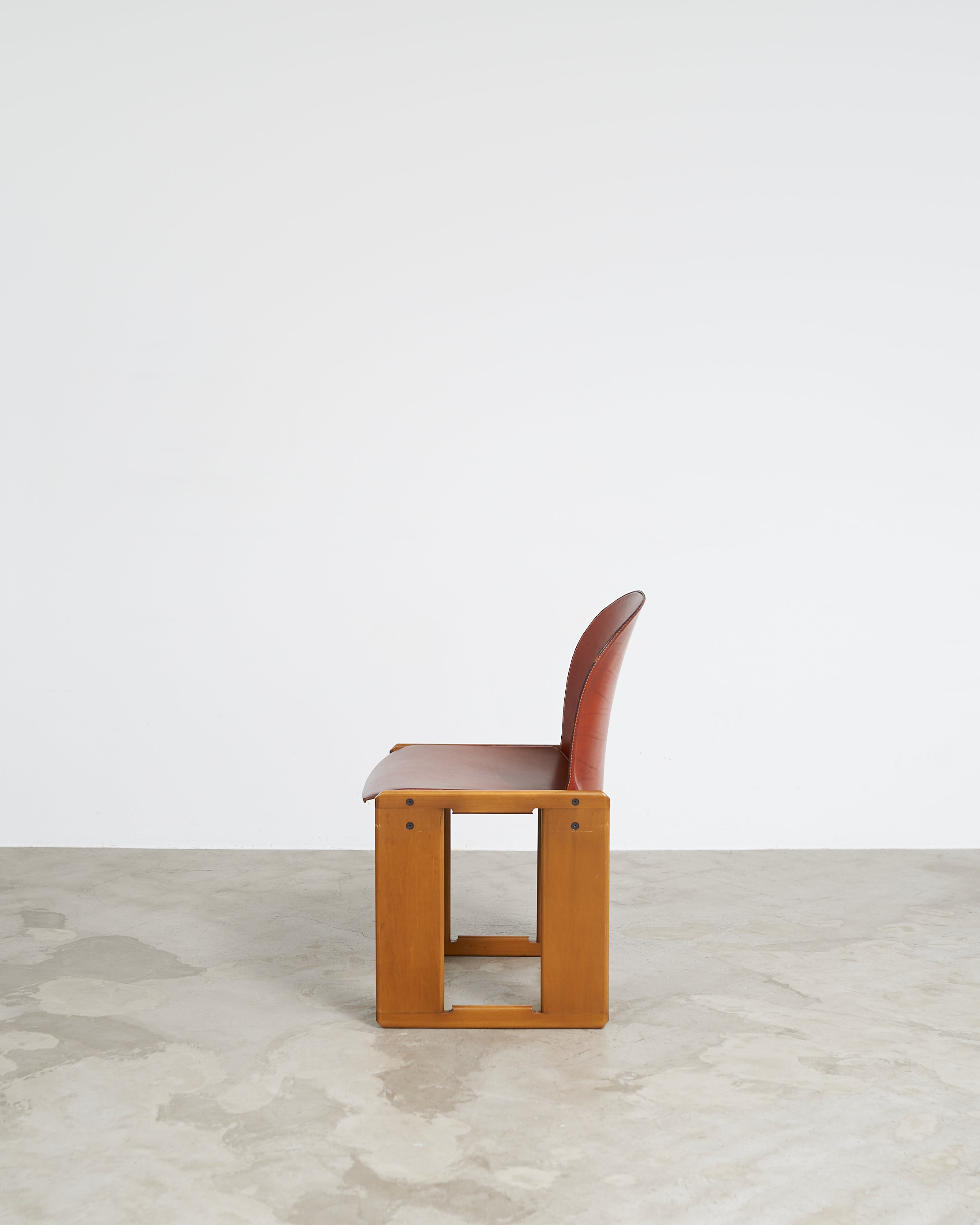 DIALOGO Chair by Afra ＆ Tobia Scarpa for B＆B Italia 1975