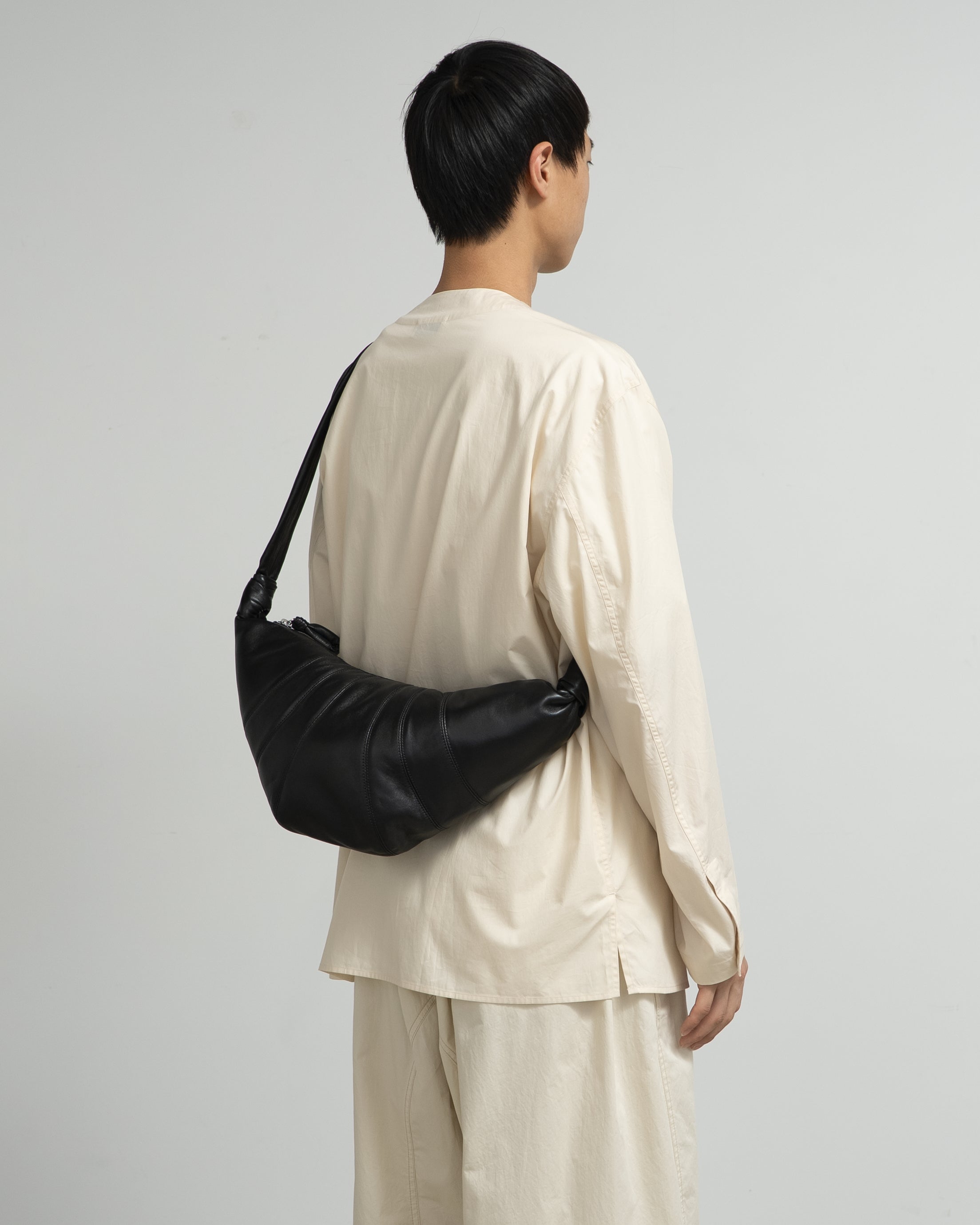 MEDIUM CROISSANT BAG – Graphpaper