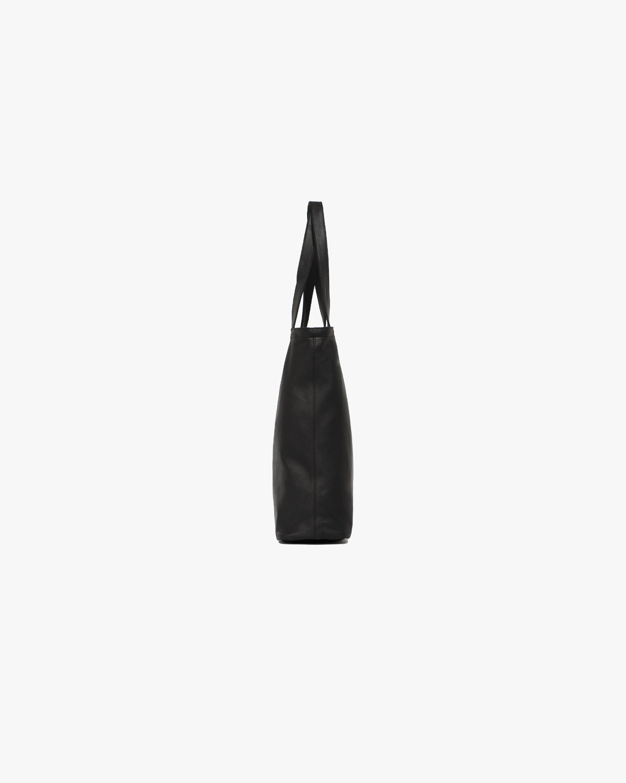 PLAIN TOTE – Graphpaper