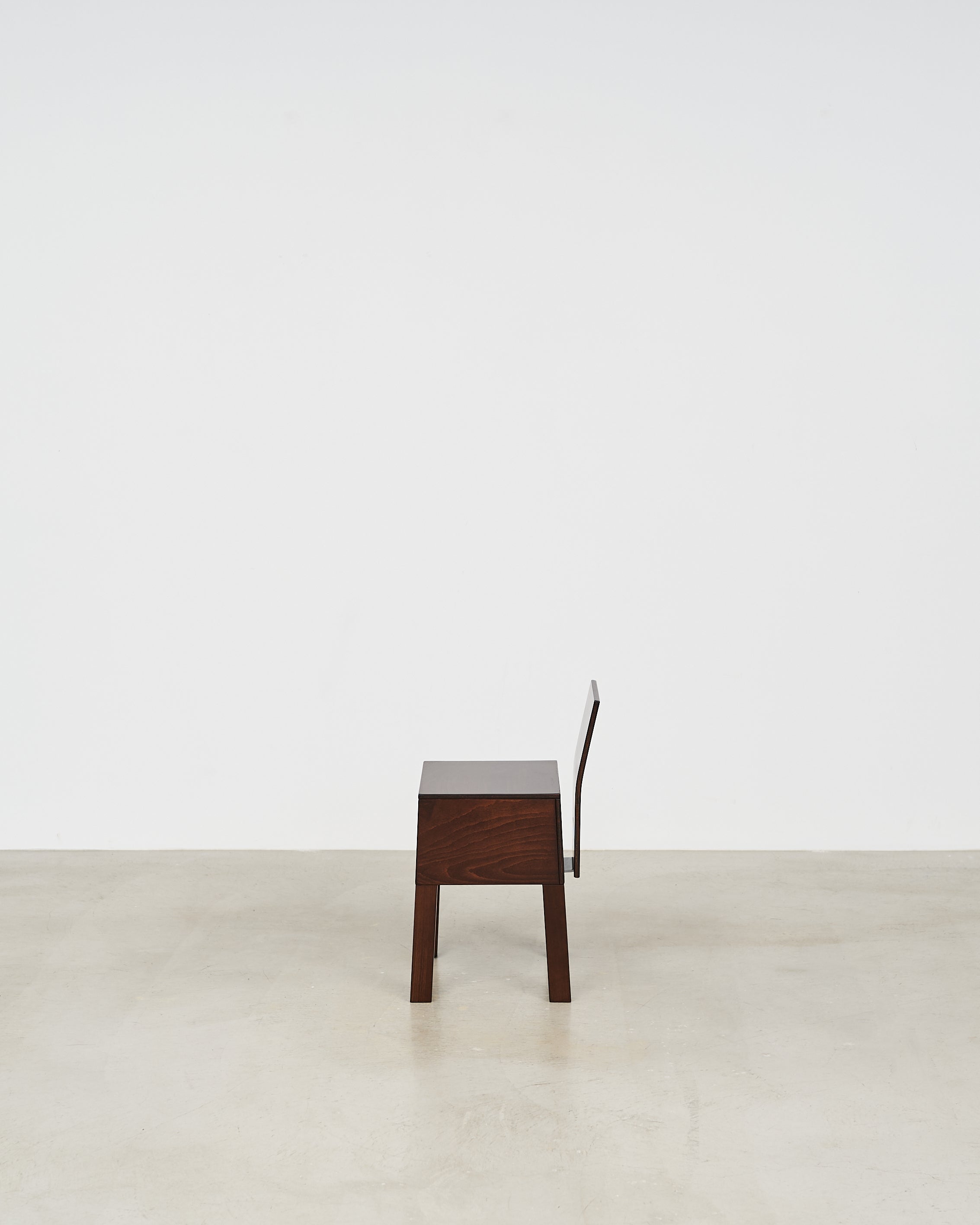 2Way Stool by Ralph Gosselink for Hutten – Graphpaper
