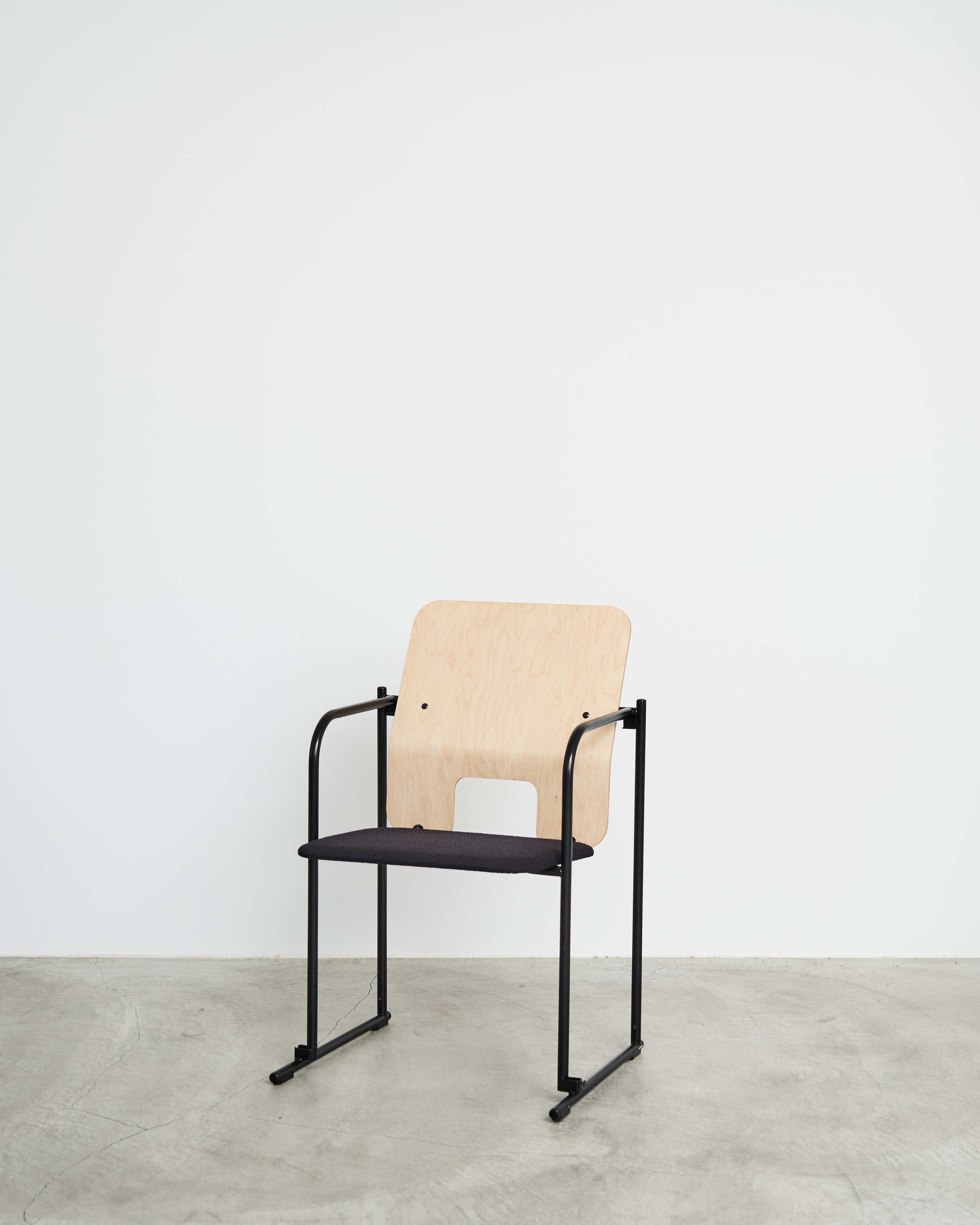 Chair by Yrjö Kukkapuro for Avarte – Graphpaper