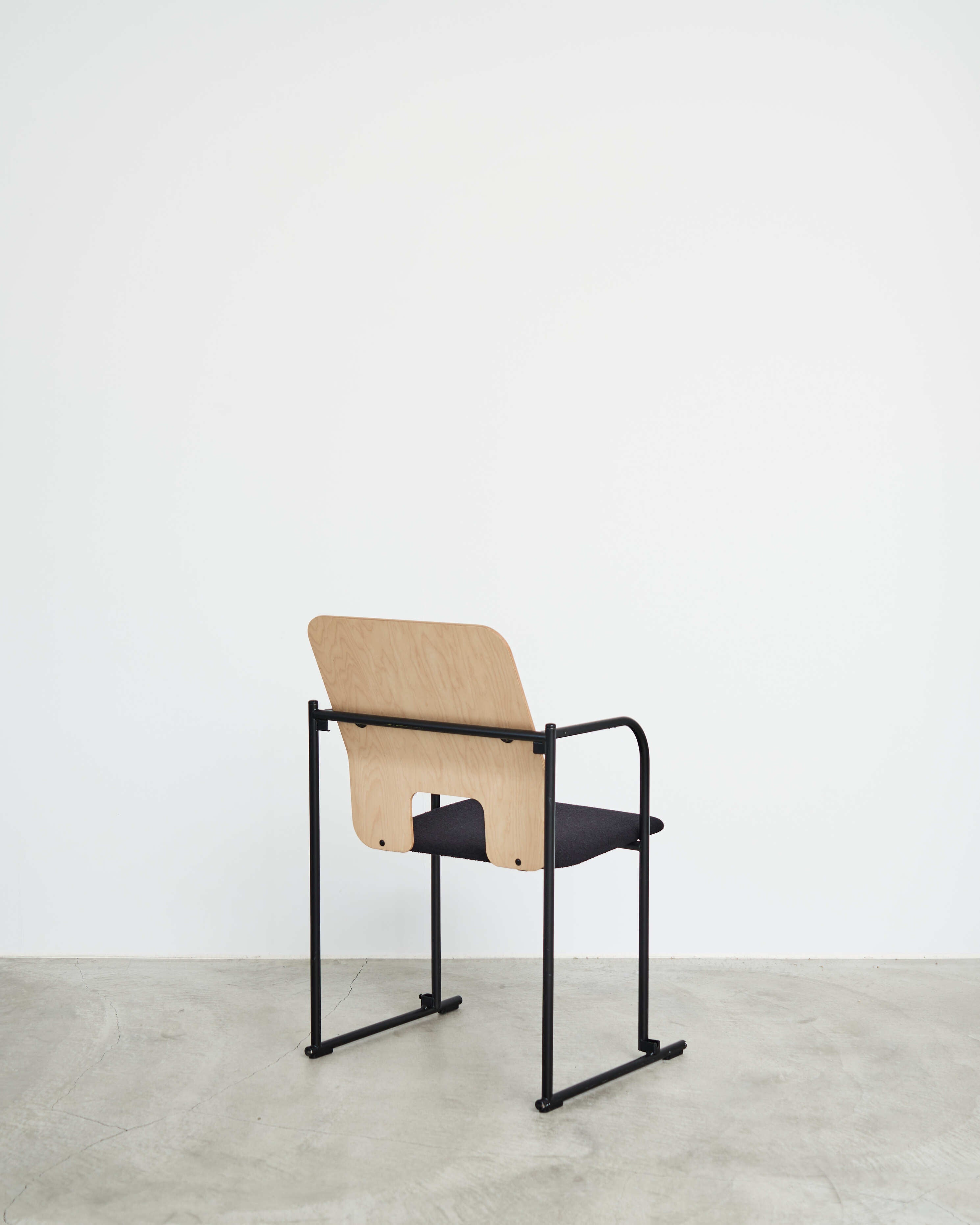 Chair by Yrjö Kukkapuro for Avarte – Graphpaper