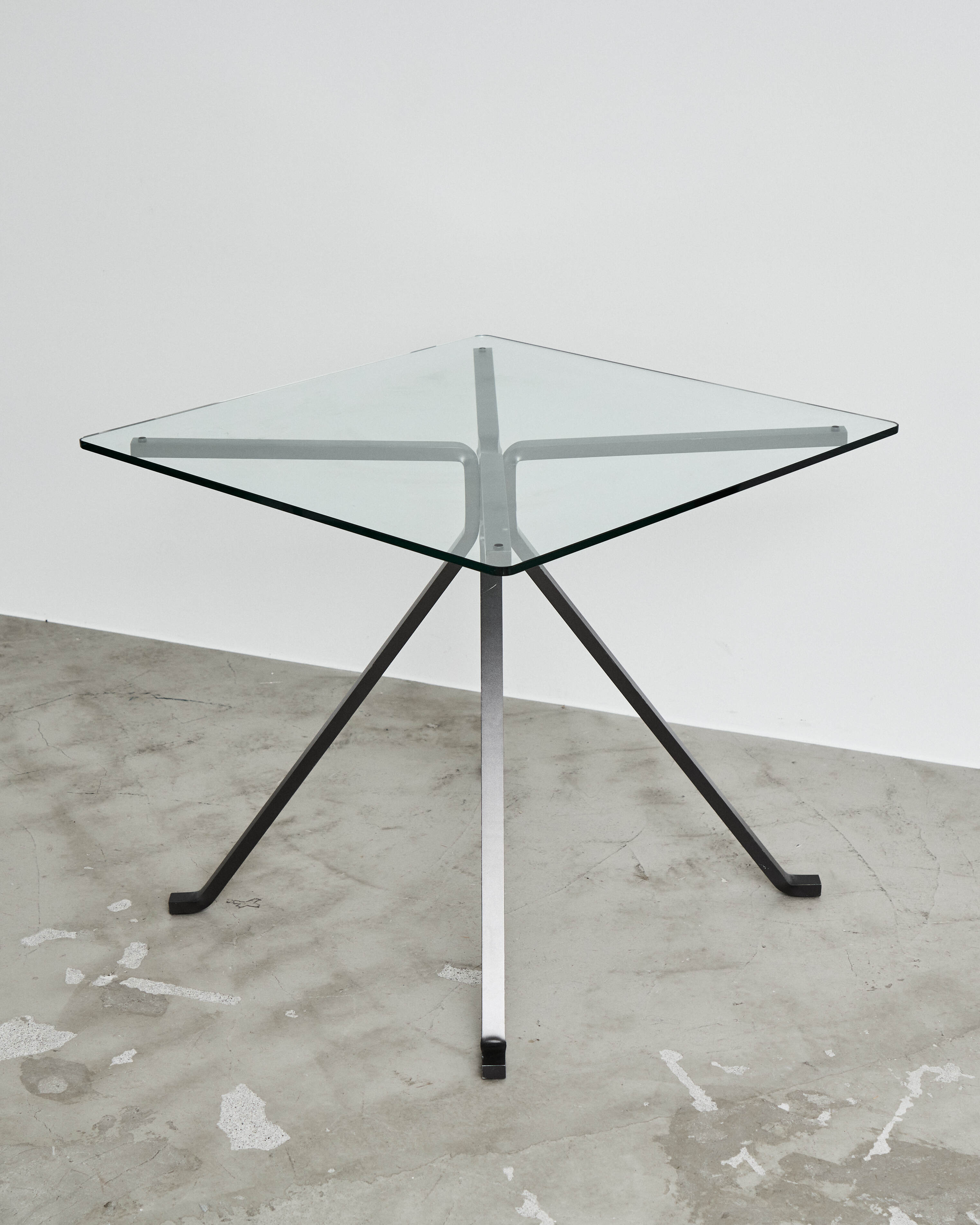 CUGINO Glass Square Table by Enzo Mari for Driade – Graphpaper