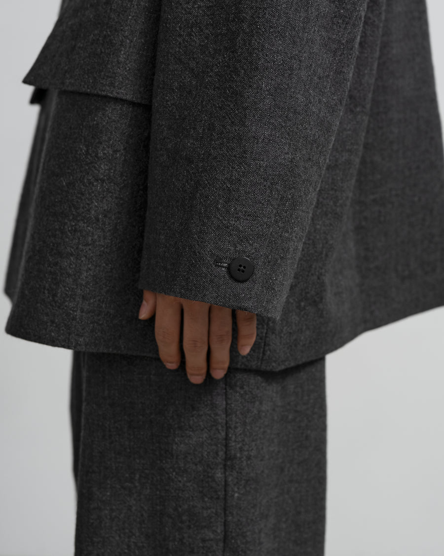 ONE BUTTON BLAZER