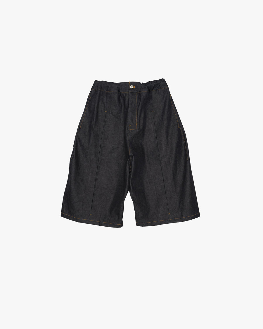 BOX PLEAT SHORT RAW DENIM