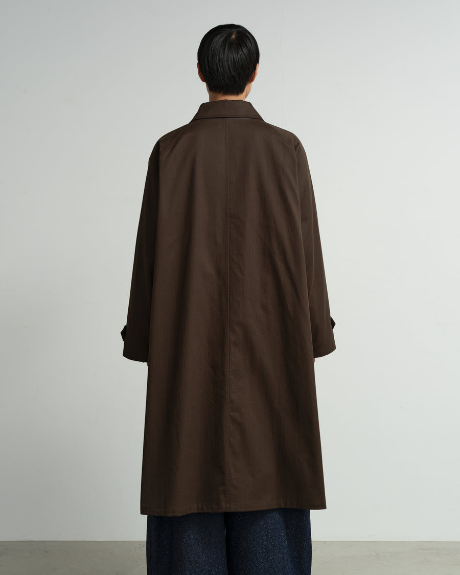 OVERSIZED TRENCH WITH LEATHER PATCH – Graphpaper
