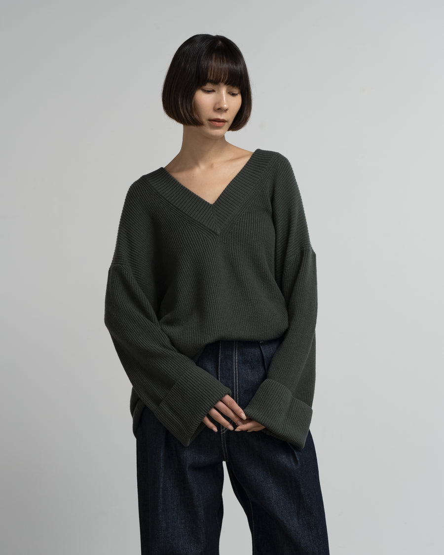 Mercerized Fine Wool Oversized V Neck Knit