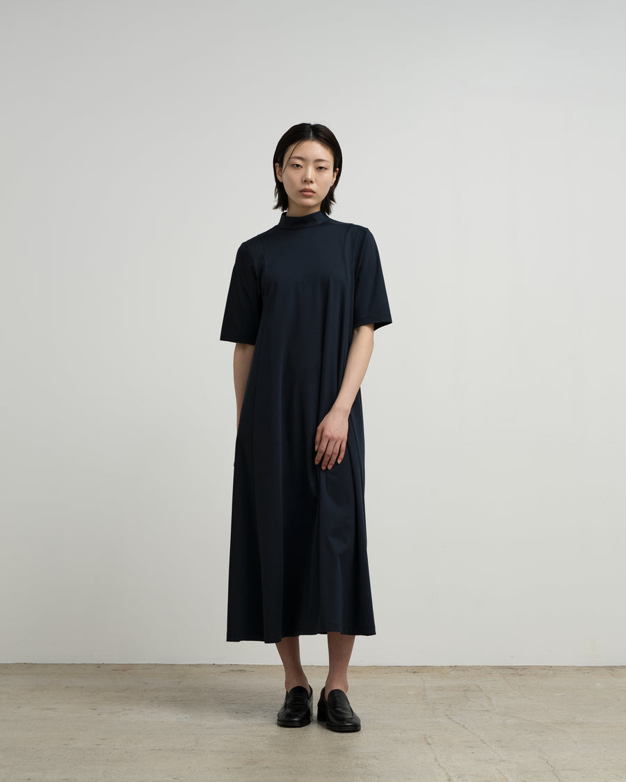 Cool Smooth Mock Neck Panel Line Dress – Graphpaper
