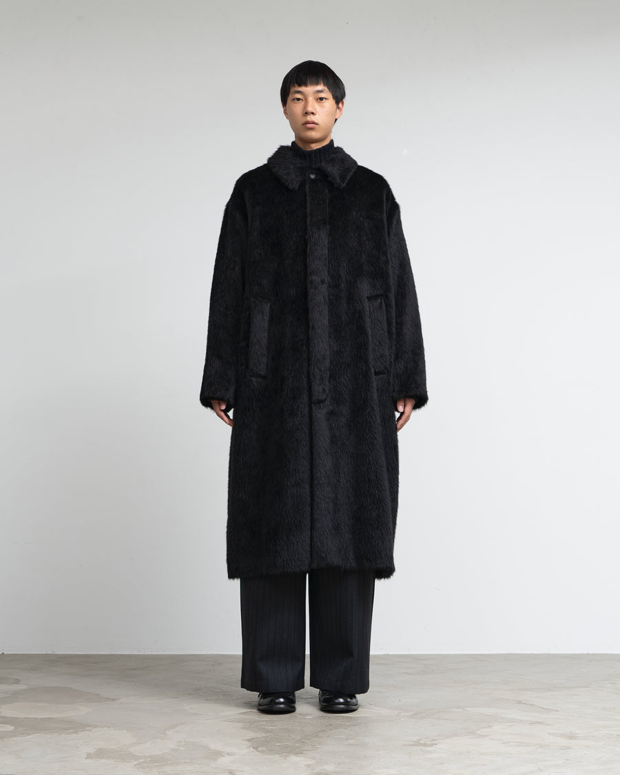 ALPACA OVERSIZED COAT WITH LEATHER PATCH