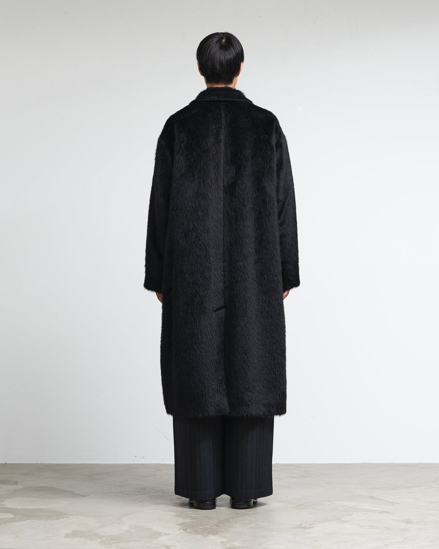 ALPACA OVERSIZED COAT WITH LEATHER PATCH