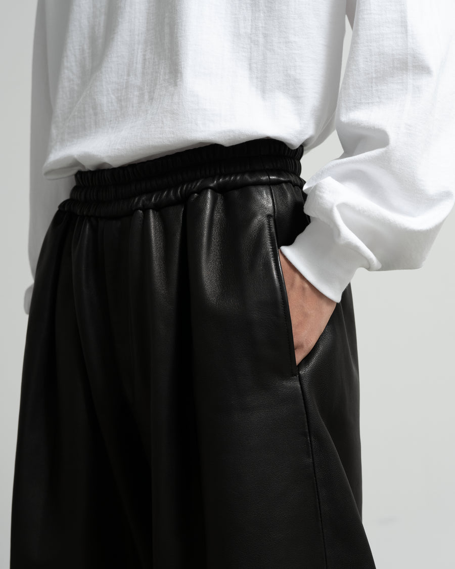 Lamb Leather Track Wide Shorts – Graphpaper