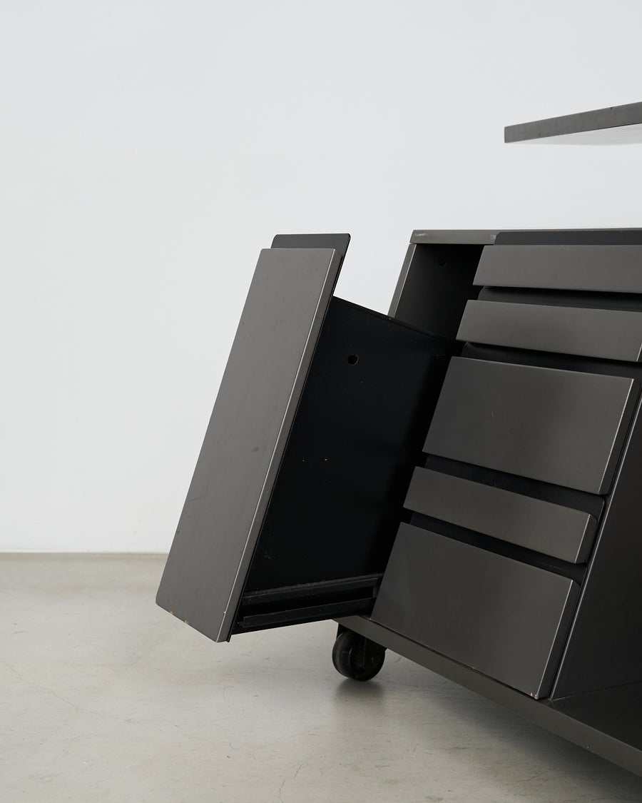 Cassina ixc. Sideboard