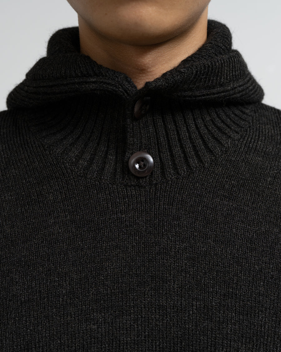 HOODED SWEATER