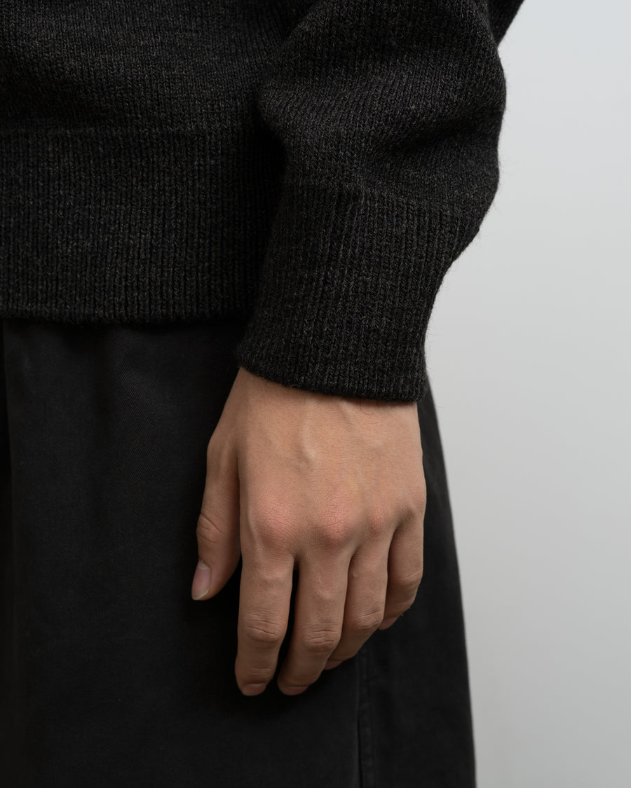 HOODED SWEATER