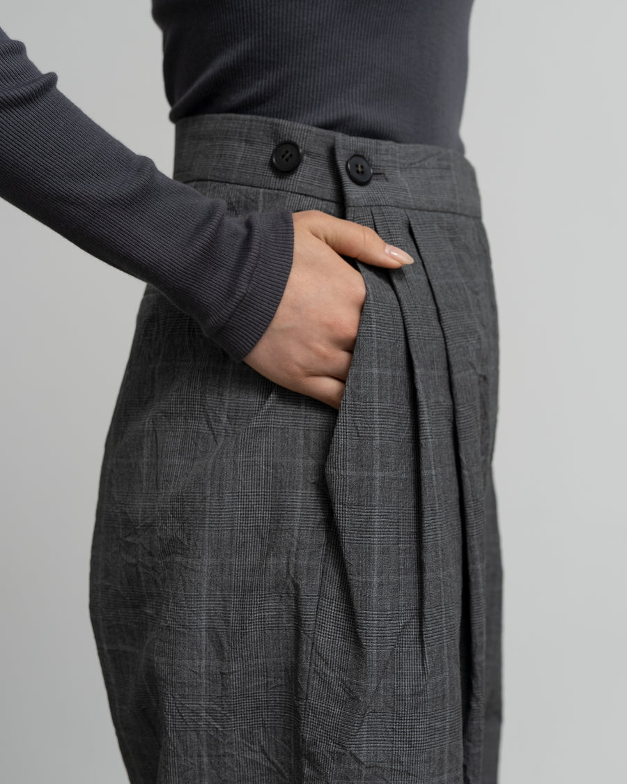 WIDE-LEG TROUSERS WITH ADJUSTABLE WAIST
