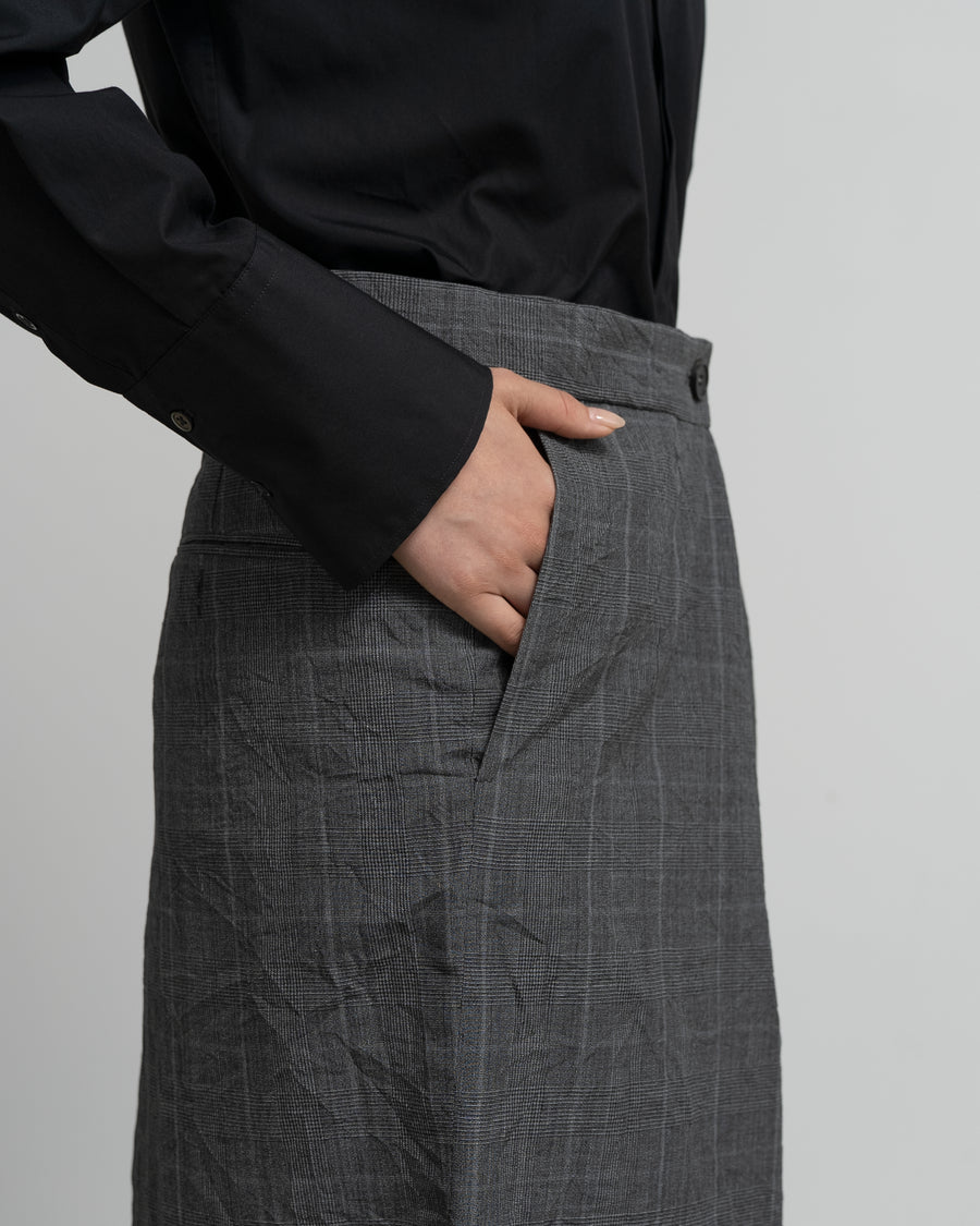 DISTRESSED MAN SKIRT